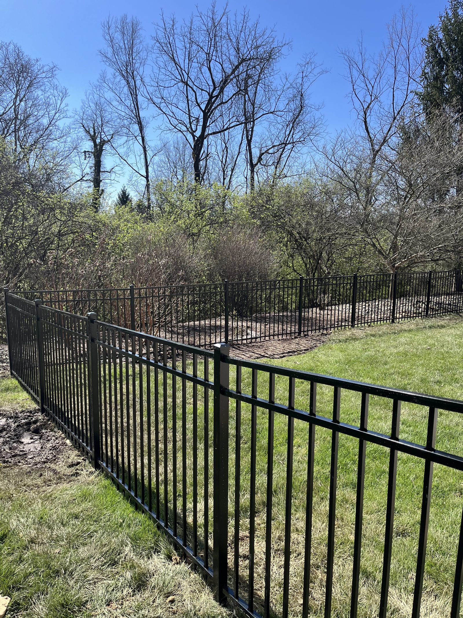 Black aluminum fence rail detail