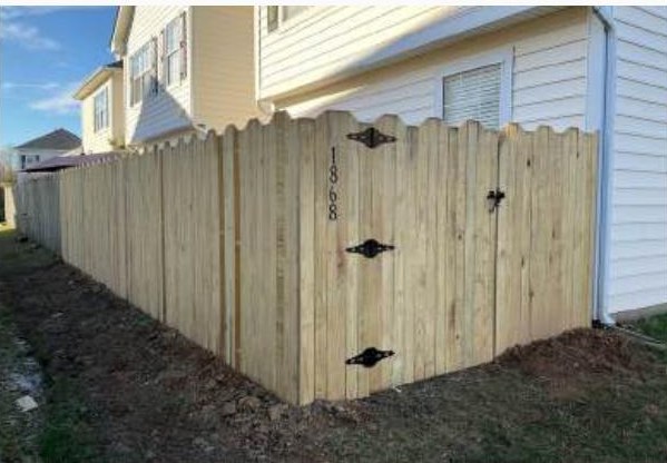 Custom Picket Cut Privacy installed by Heartwood Fence