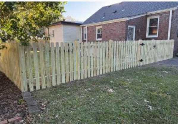 Dog Ear Picket installed by Heartwood Fence
